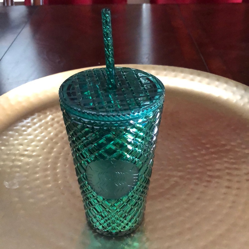 NEW 2022 Starbucks Spring Diamond Jeweled Emerald Green 16 oz Grande Tumbler